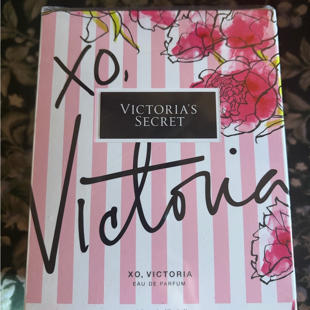 Victoria's Secret XO Victoria large size new in box sealed.